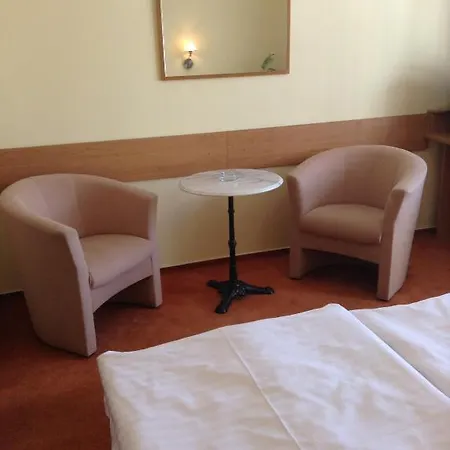 York 3* Plzeň