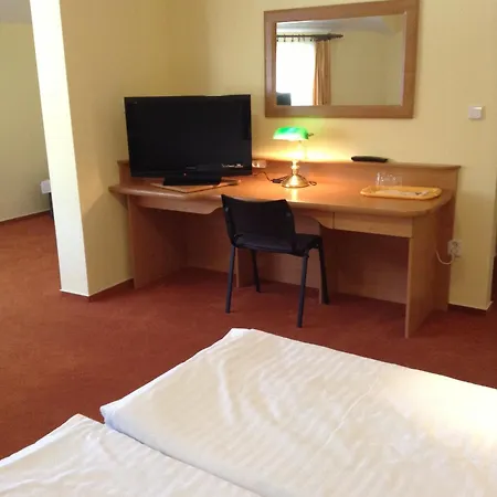 York 3* Plzeň